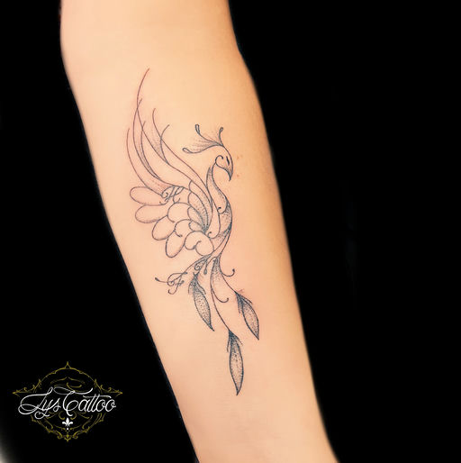 Tatouage par Lys tattoo — Fineline à Villenave-d’Ornon