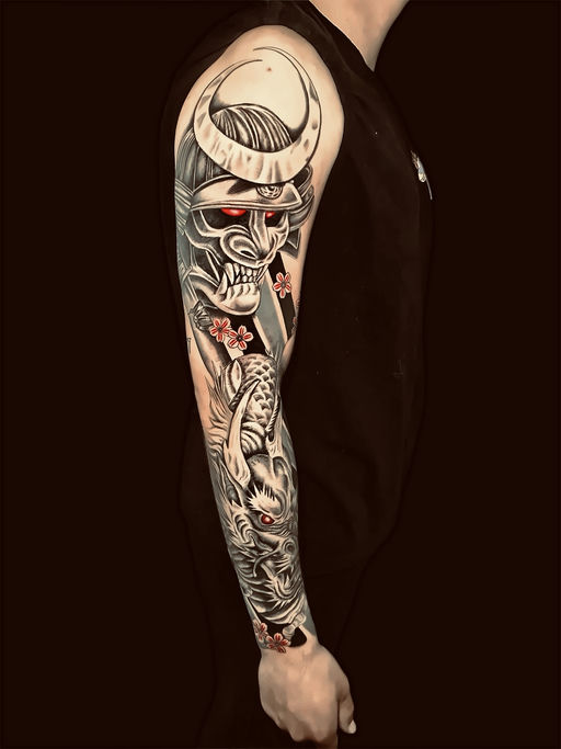 Tatouage par Charles Jacquet — Japonais à Saint-Gilles-Les Hauts La Réunion