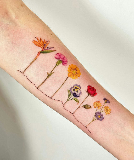 Tatouage par Helena de Carvalho — Fineline à Paris