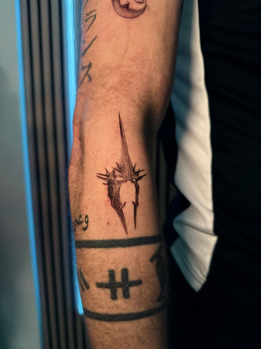 Tatouage par Palacink_ — Blackwork à Poitiers