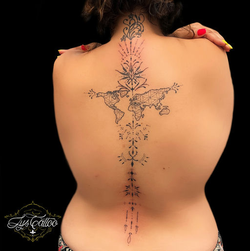 Tatouage par Lys tattoo — Fineline à Villenave-d’Ornon