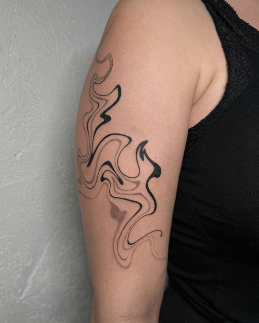 Tatouage par Améthyste ttt — Fineline à LYON